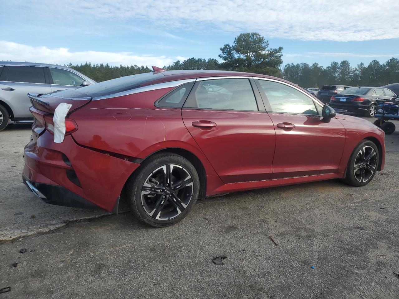 2022 Kia K5 - Image 3