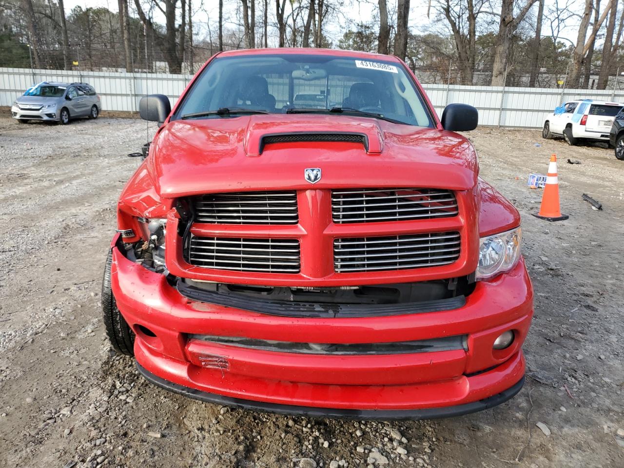 2004 Dodge RAM - Image 5