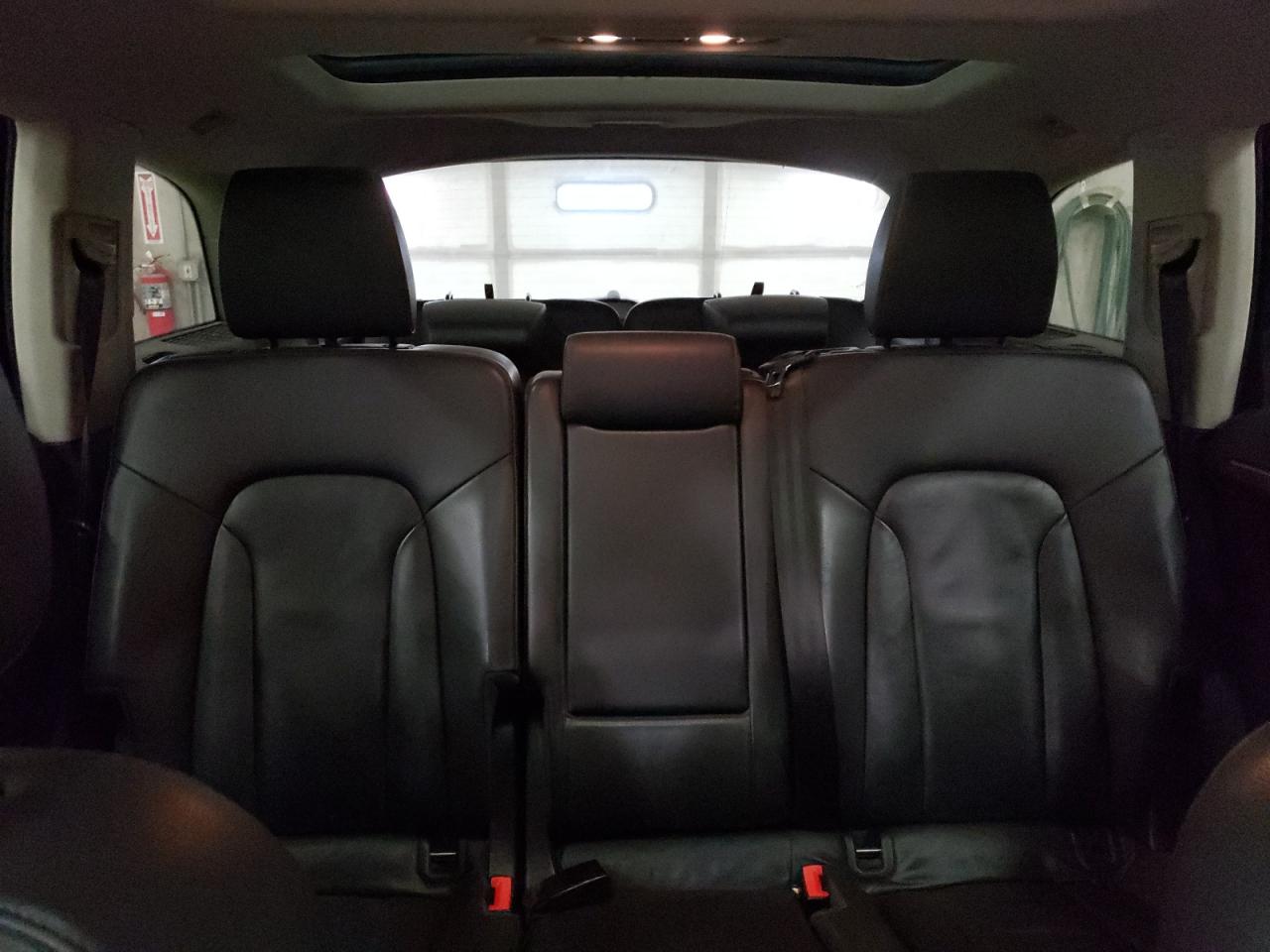 2015 Audi Q7 - Image 10