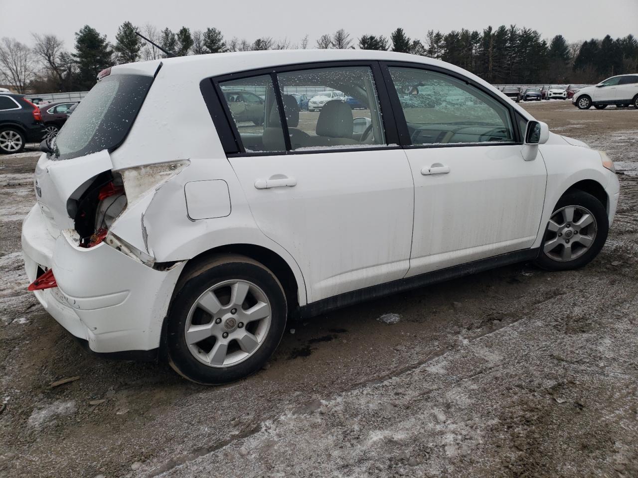 2007 Nissan Versa - Image 3