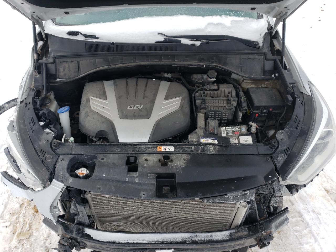 2018 Hyundai Santa Fe - Image 12