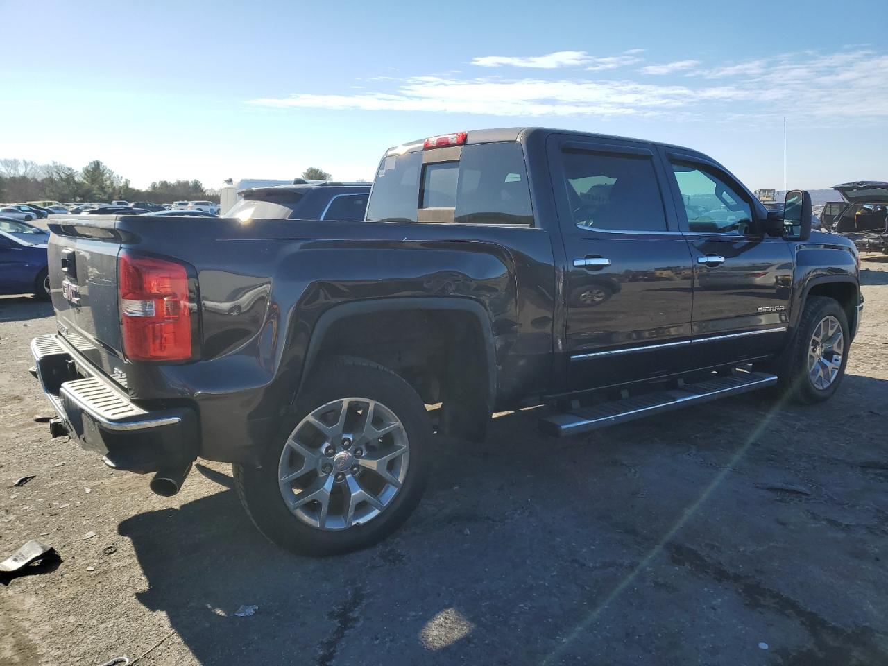 2015 GMC Sierra - Image 3