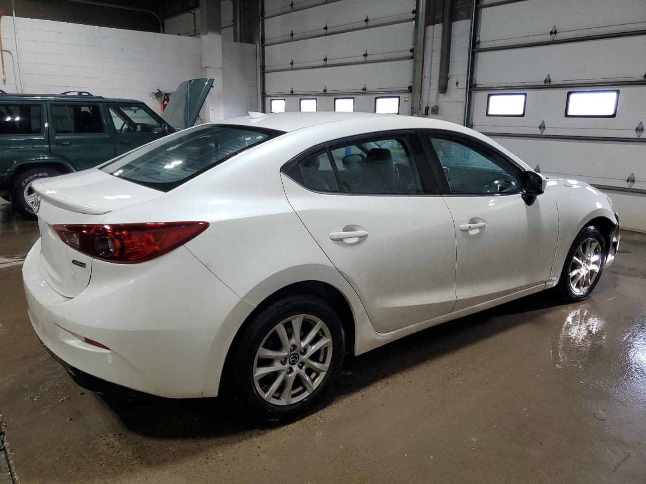 2014 Mazda 3 - Image 3