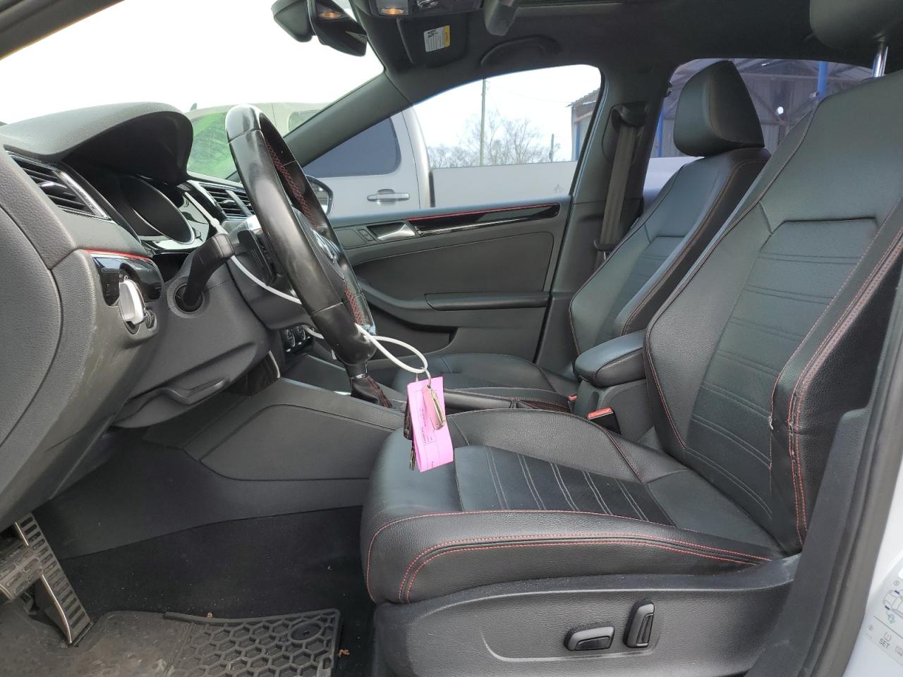 2017 Volkswagen Jetta - Image 7