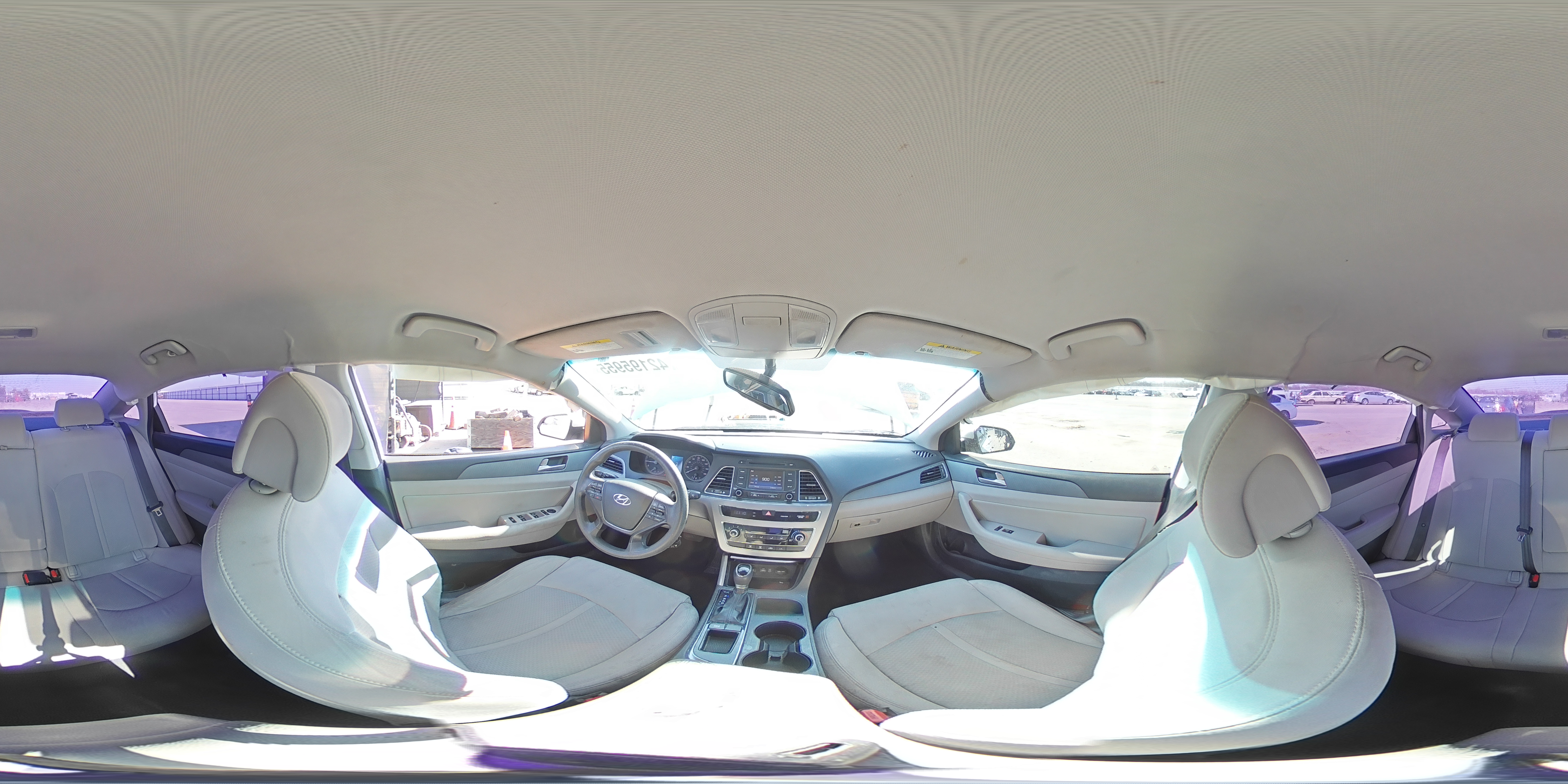 2015 Hyundai Sonata - Image 13