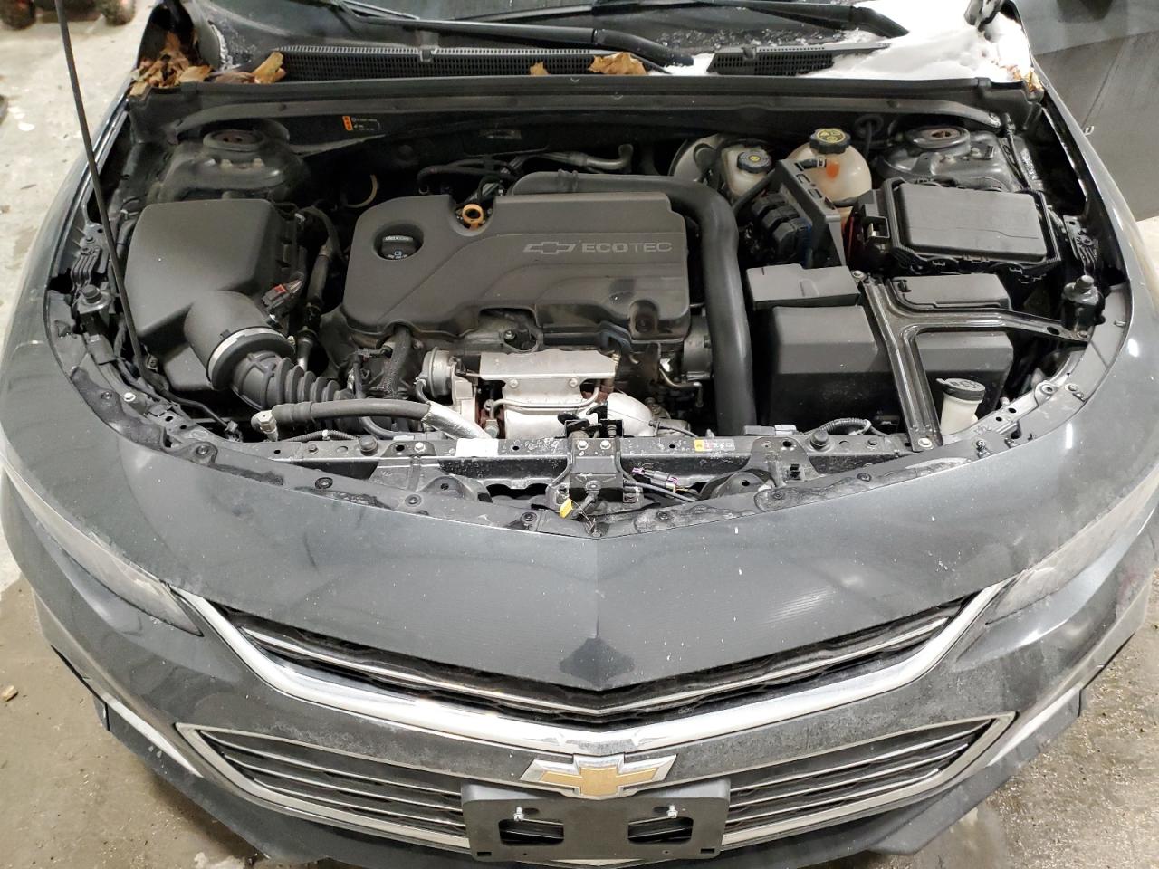 2017 Chevrolet Malibu - Image 11