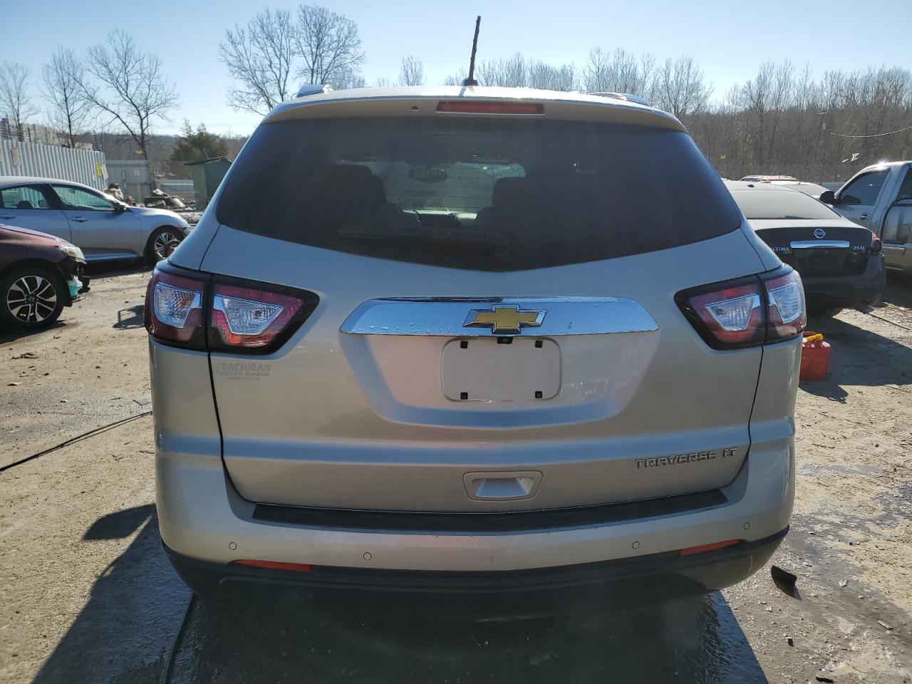 2015 Chevrolet Traverse - Image 6