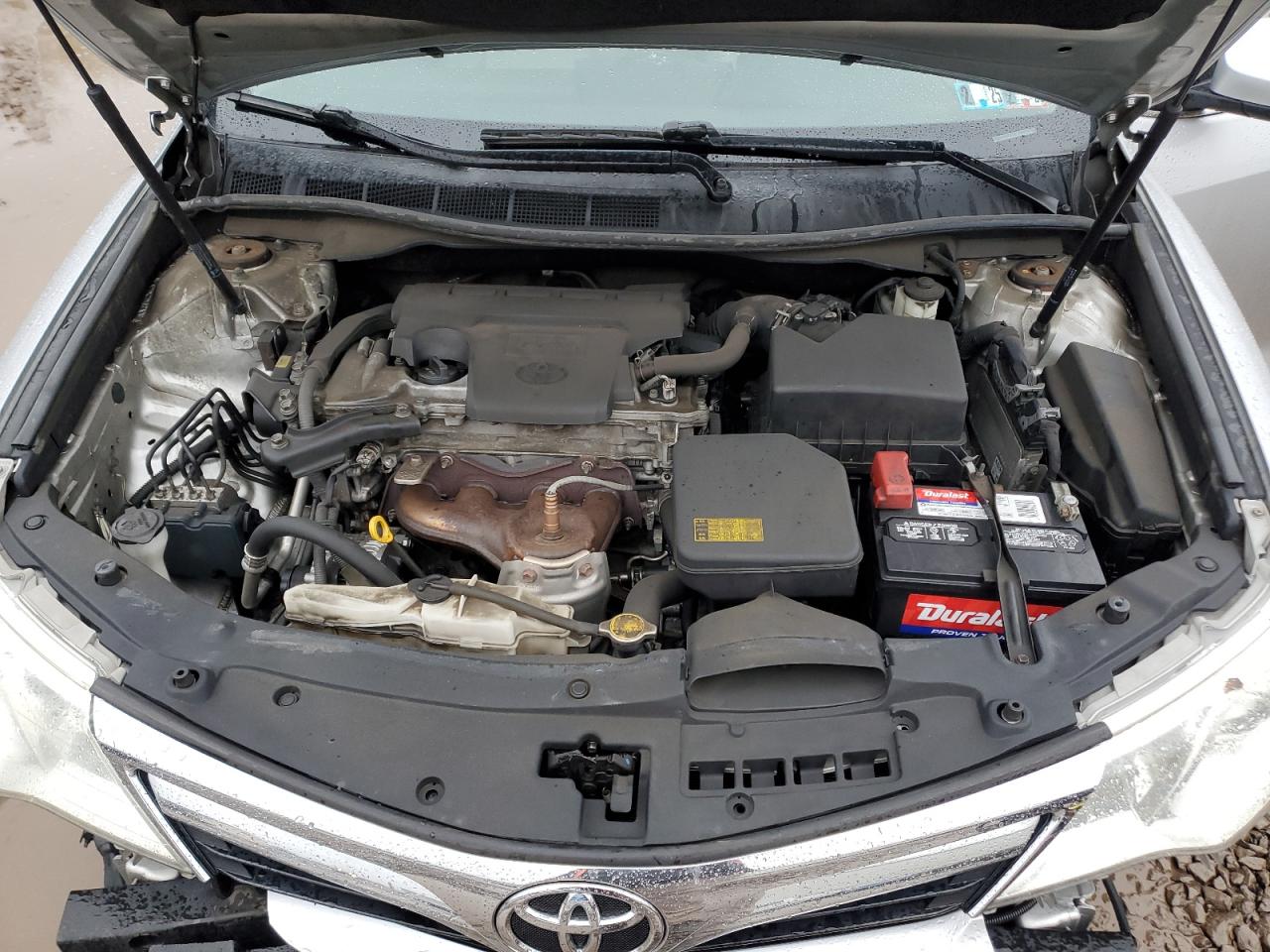 2012 Toyota Camry - Image 12