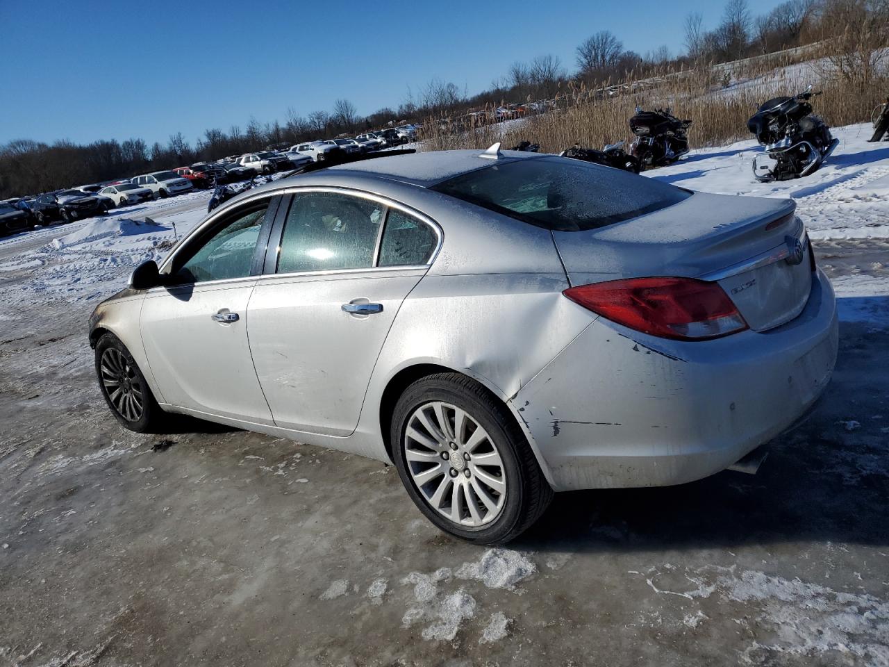 2012 Buick Regal - Image 2