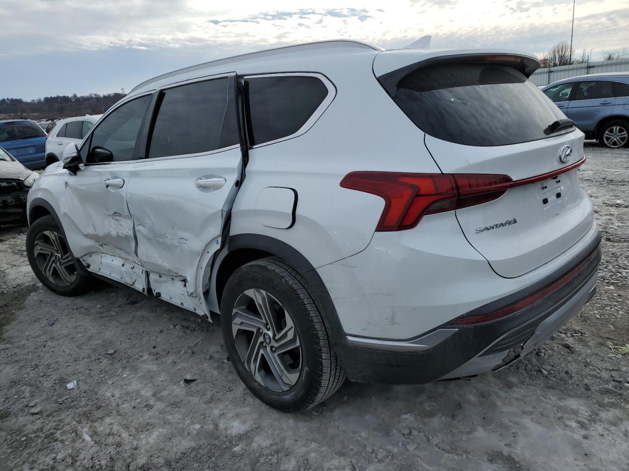2021 Hyundai Santa Fe - Image 2