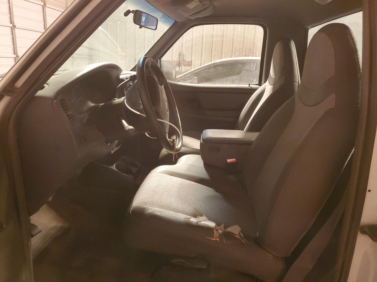 2001 Ford Ranger VIN: 1FTYR10U61TA72449 Lot: 41852845