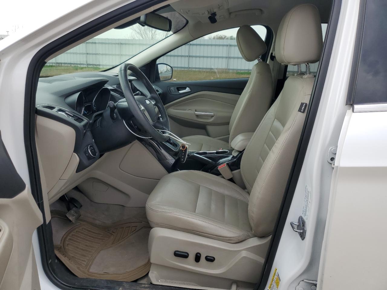 2014 Ford Escape - Image 7