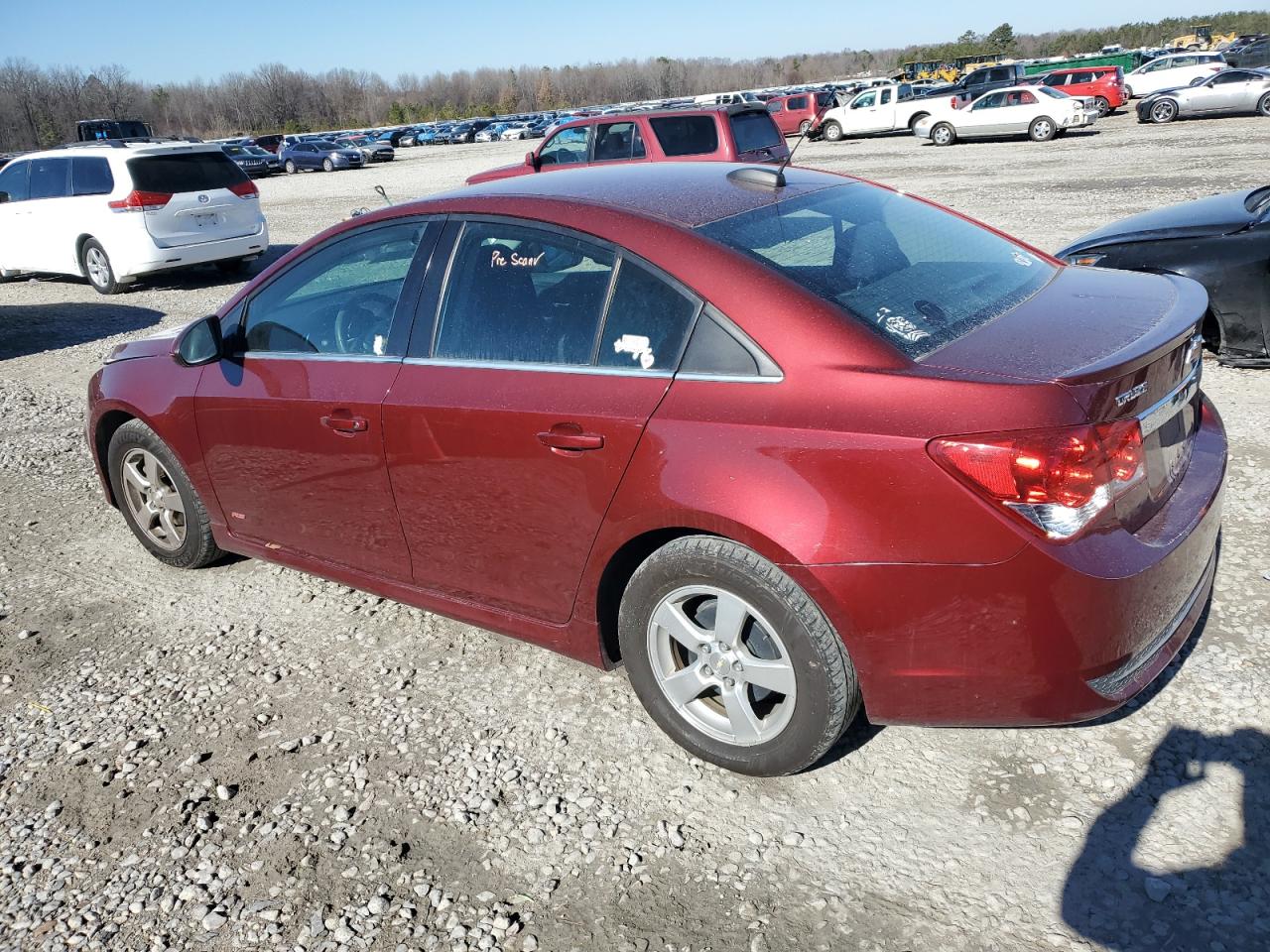 2016 Chevrolet Cruze - Image 2