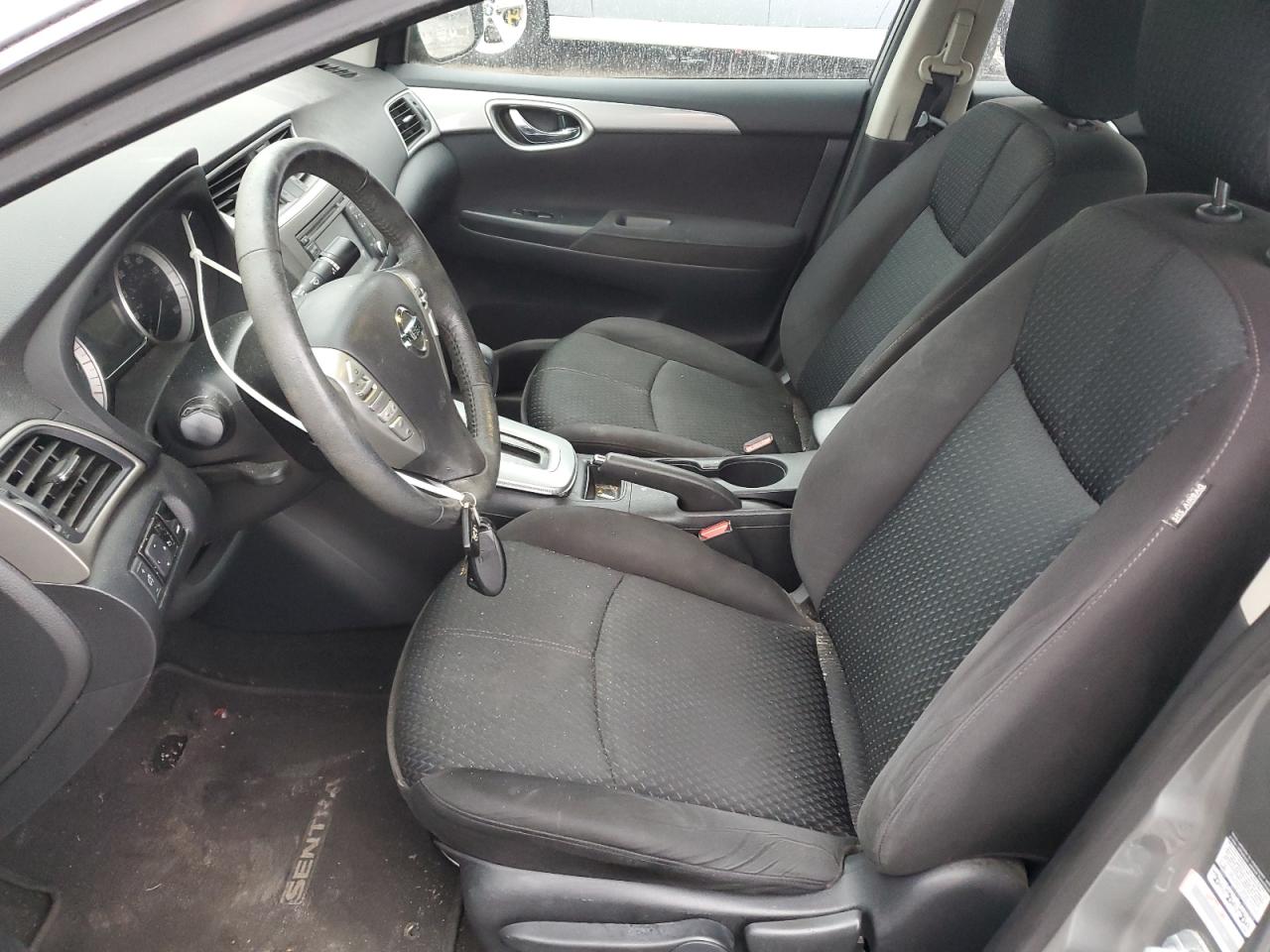 2014 Nissan Sentra - Image 7