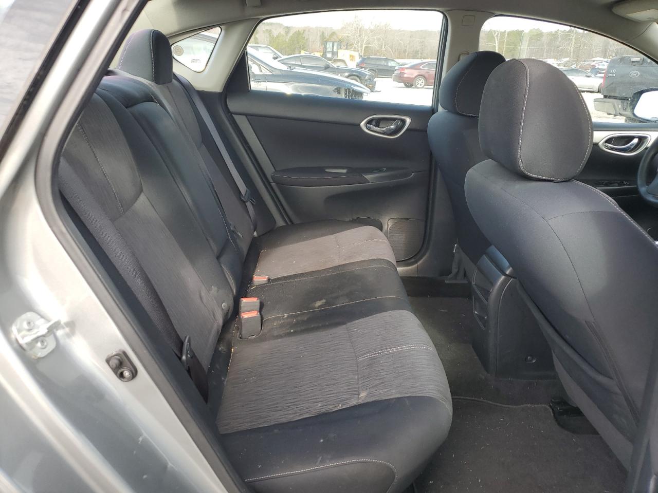 2014 Nissan Sentra - Image 10