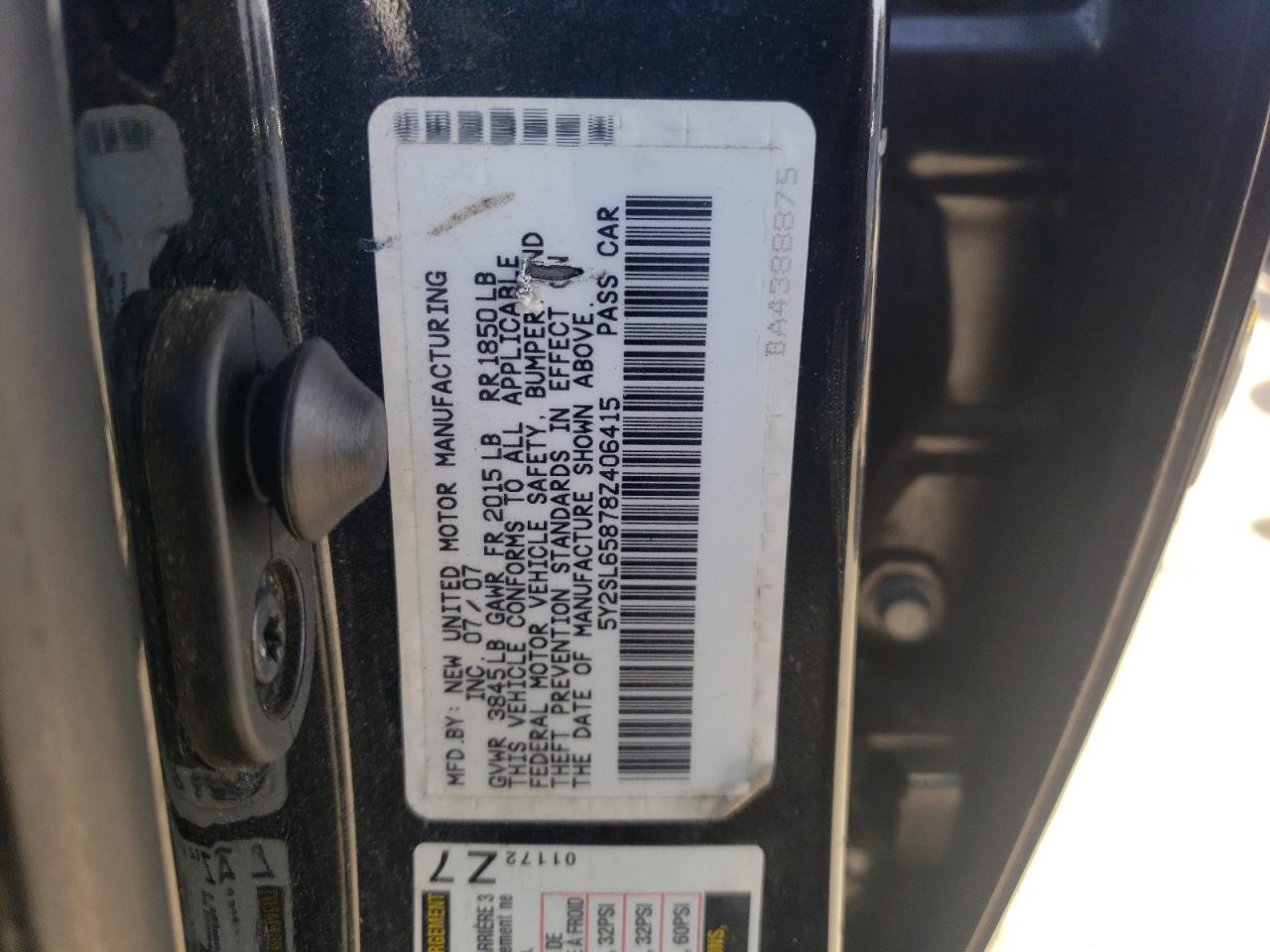 2008 Pontiac Vibe - Image 12