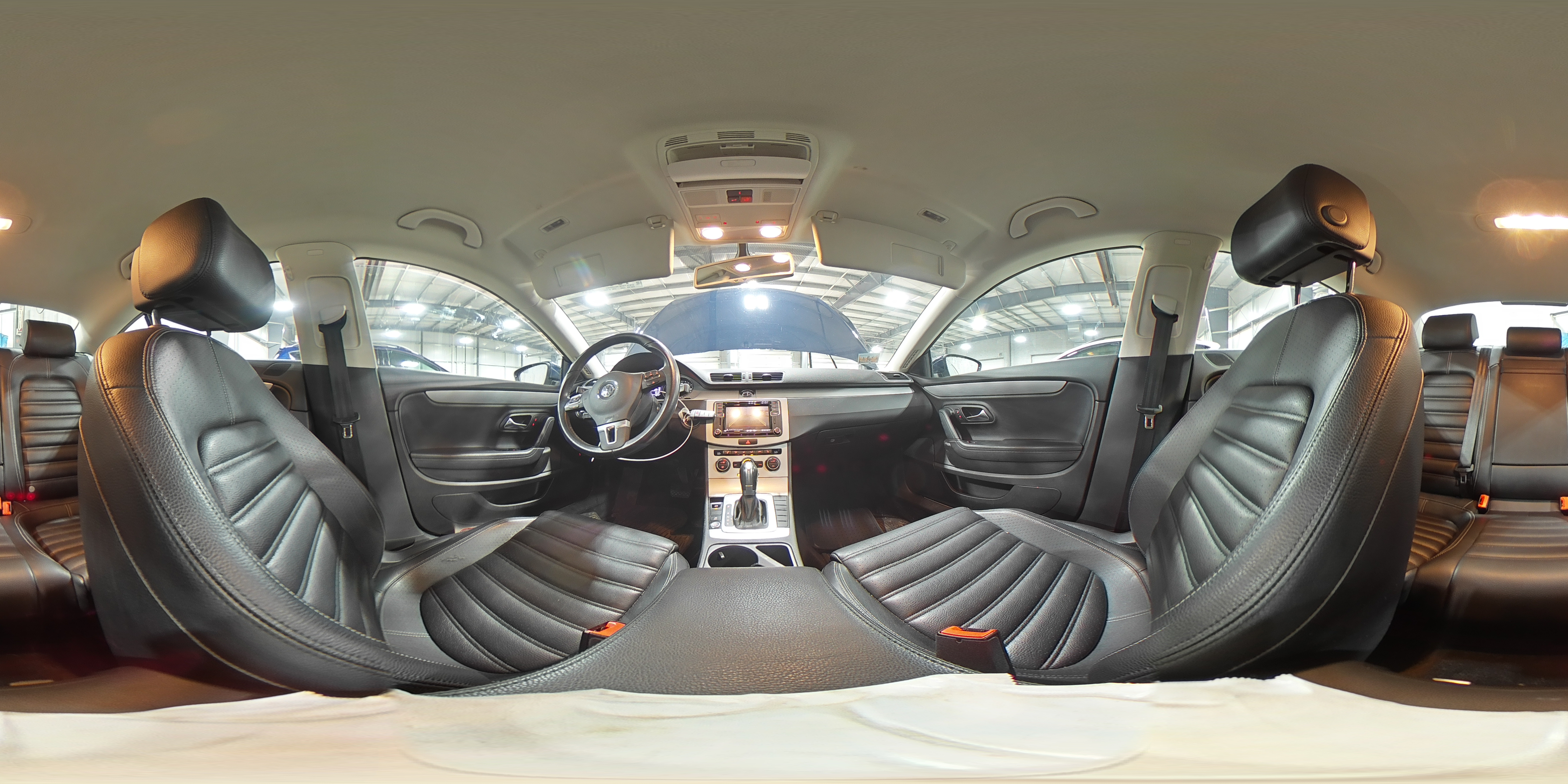 2016 Volkswagen Passat CC - Image 14