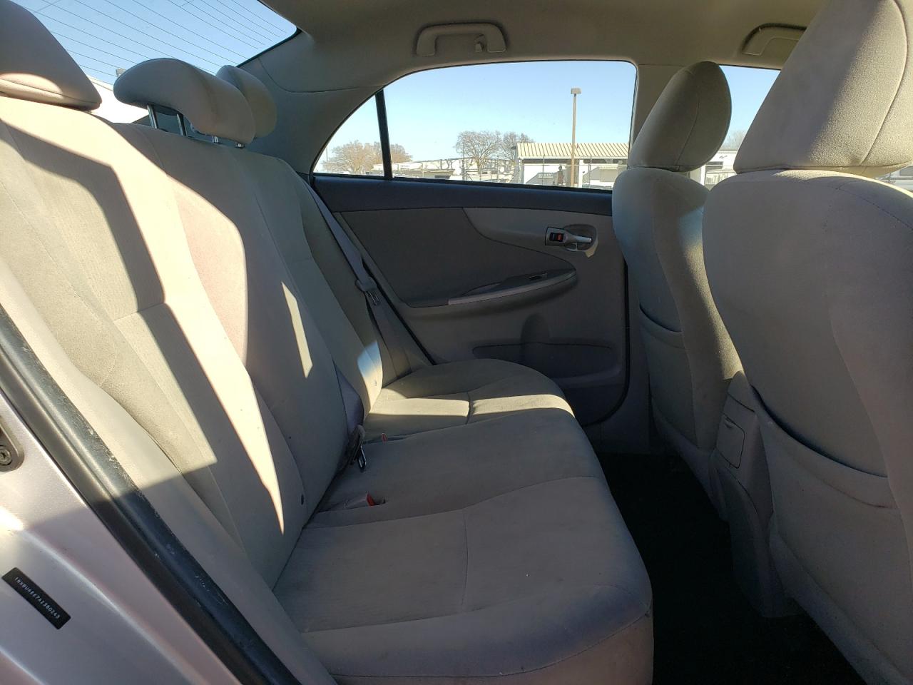 2010 Toyota Corolla - Image 10
