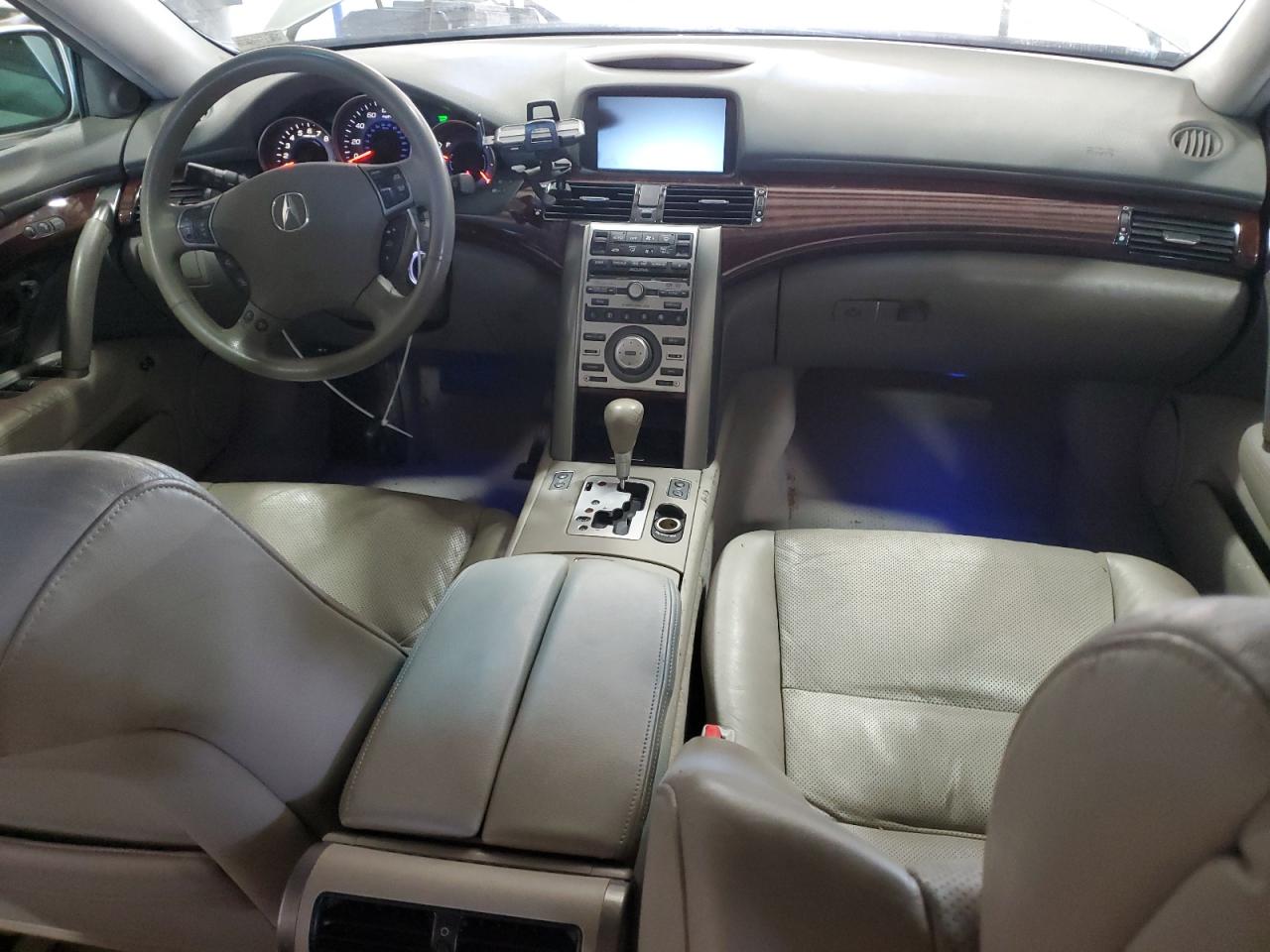 2008 Acura RL - Image 8