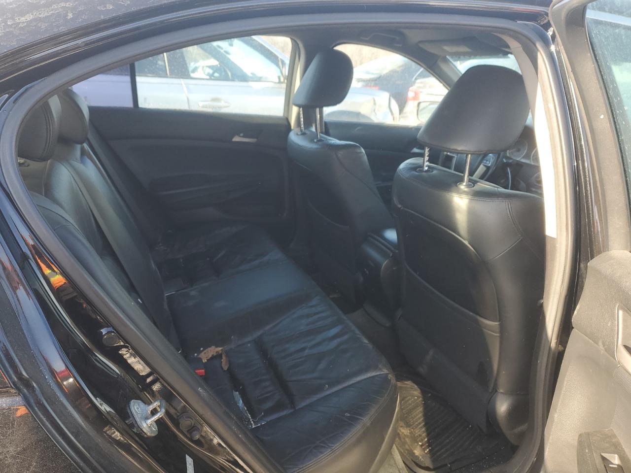 2012 Honda Accord - Image 12