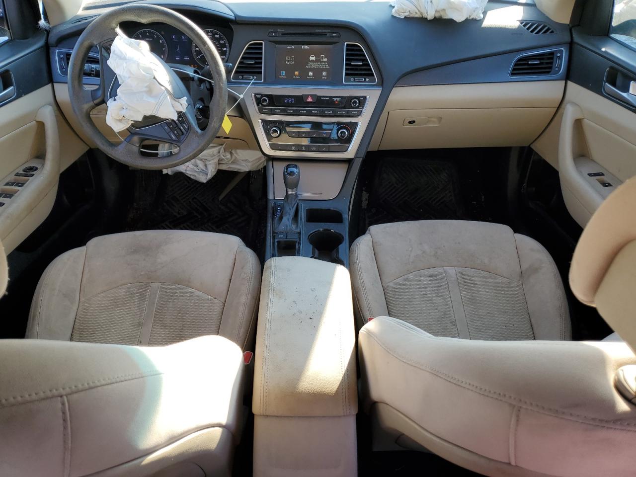 2017 Hyundai Sonata - Image 8
