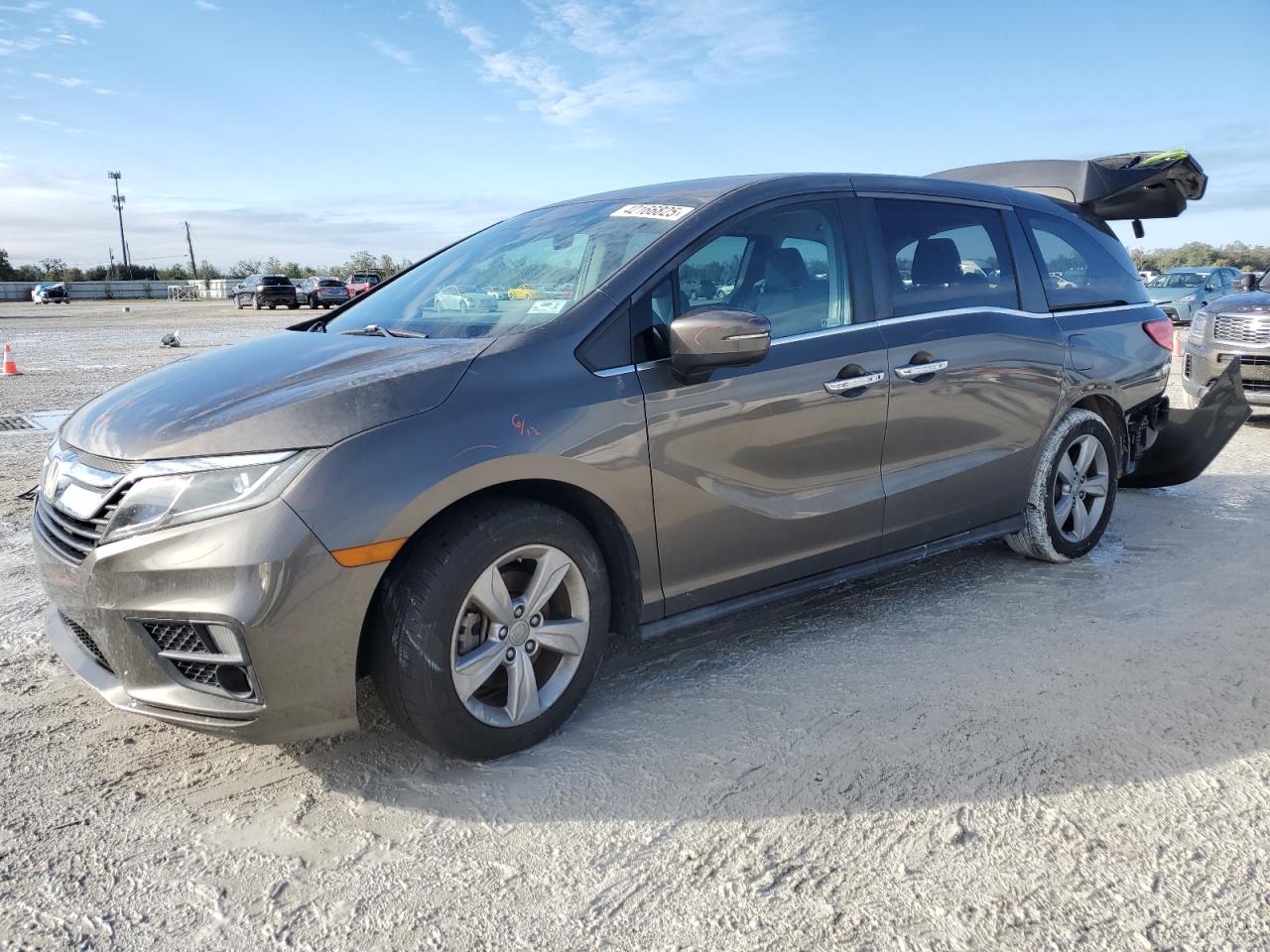 2019 Honda Odyssey - Image 1