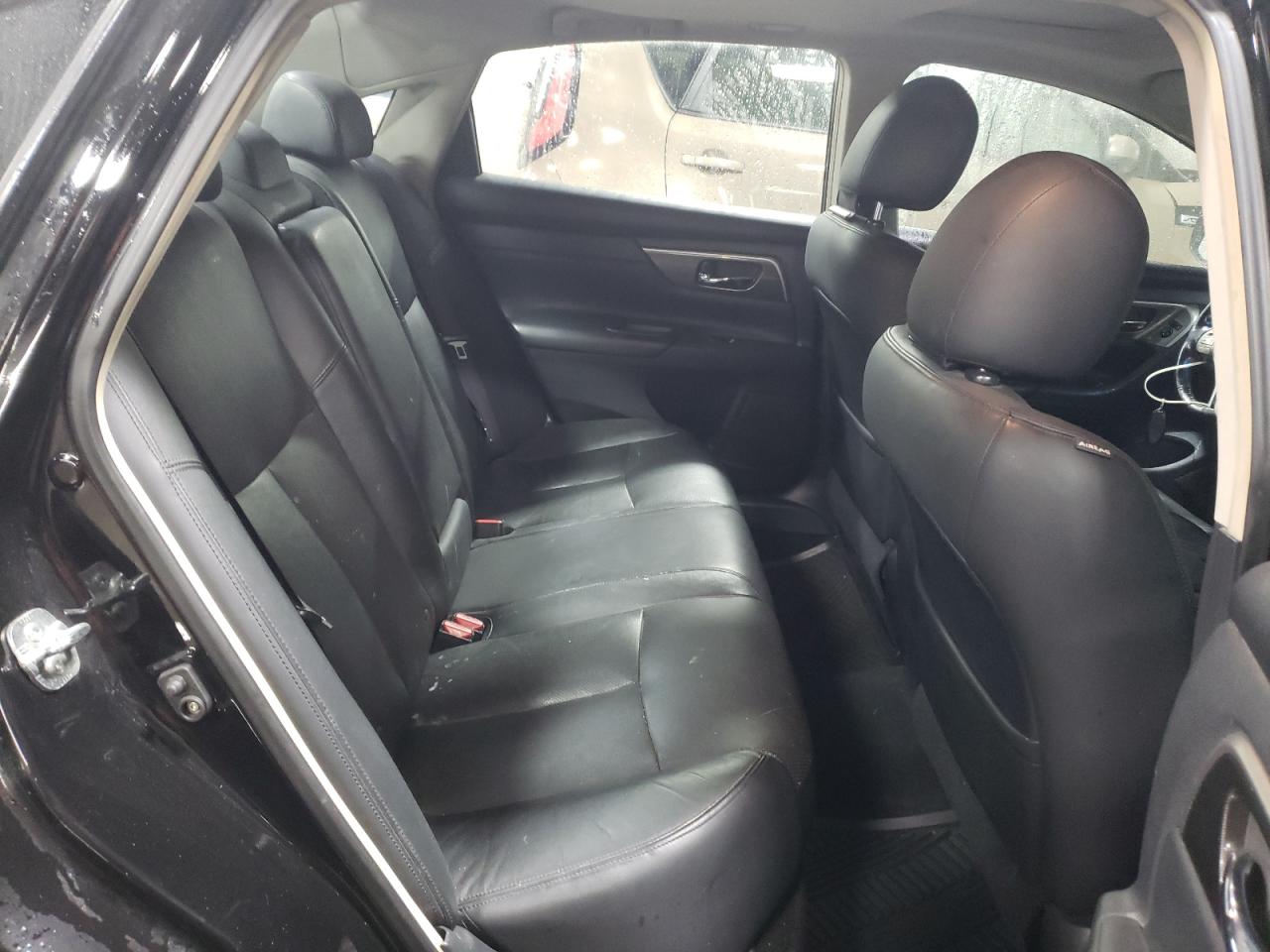 2013 Nissan Altima - Image 10