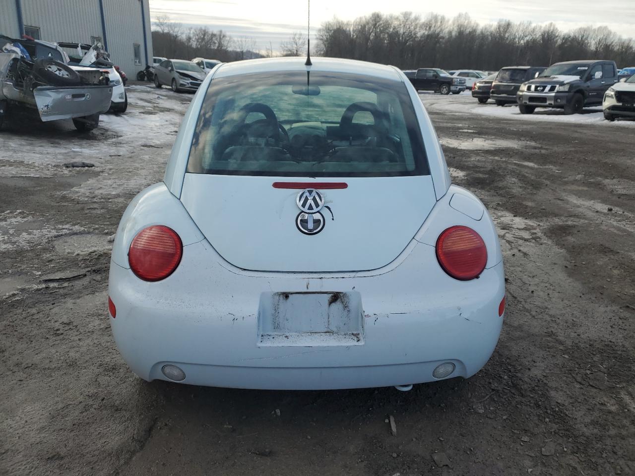 2000 Volkswagen Beetle - Image 6