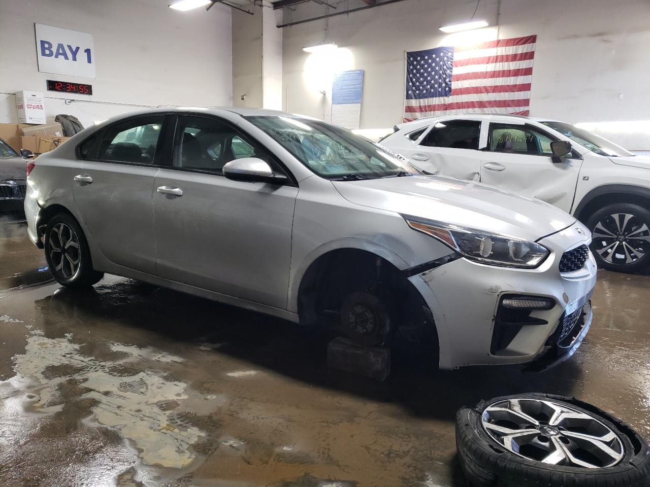 2021 Kia Forte - Image 4