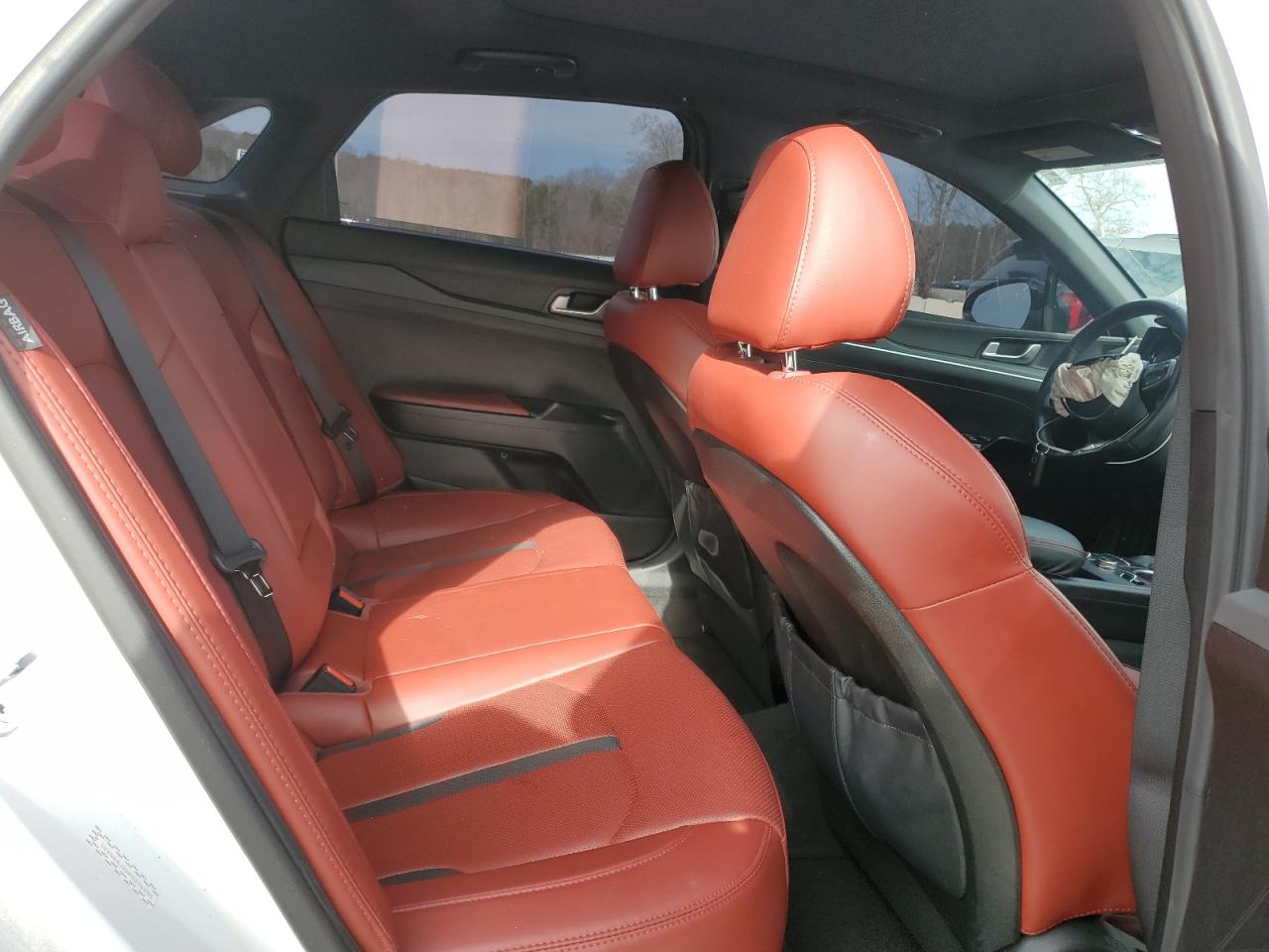 2024 Kia K5 - Image 10