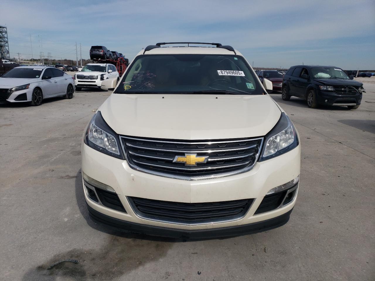 VIN 1GNKRHKD2EJ265962 2014 CHEVROLET TRAVERSE no.5