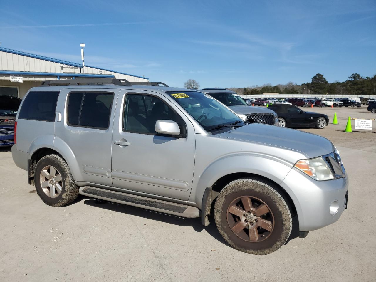 2011 Nissan Pathfinder - Image 4