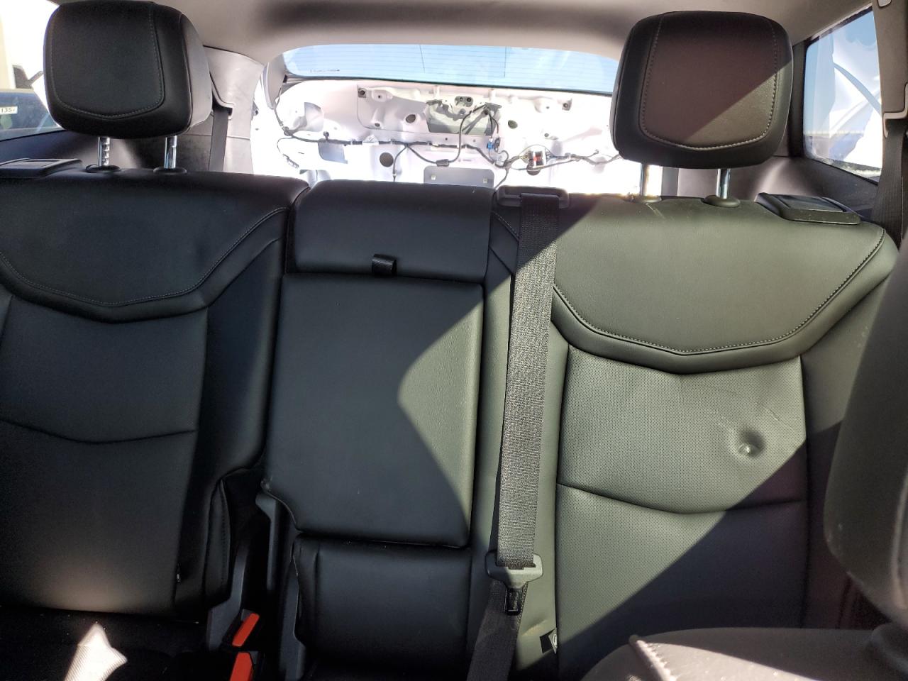 2022 Cadillac XT6 - Image 10
