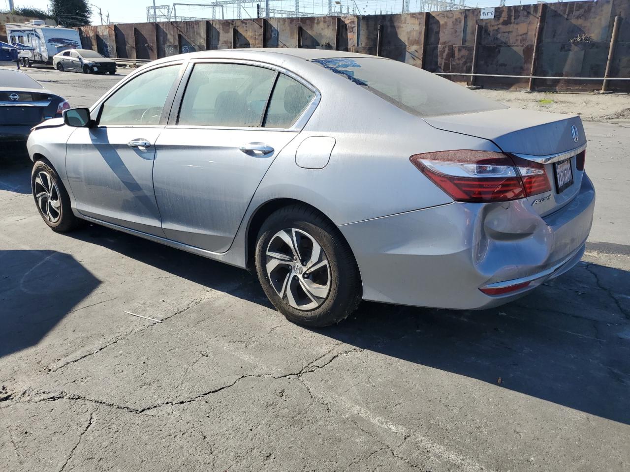 VIN 1HGCR2F36HA141355 2017 HONDA ACCORD no.2