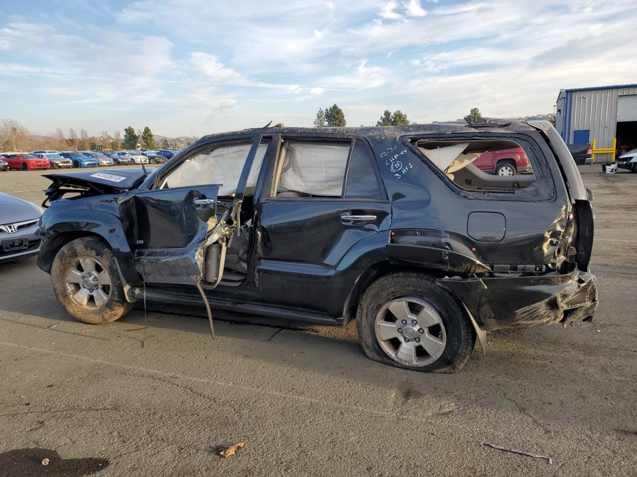 2007 Toyota 4Runner - Image 2