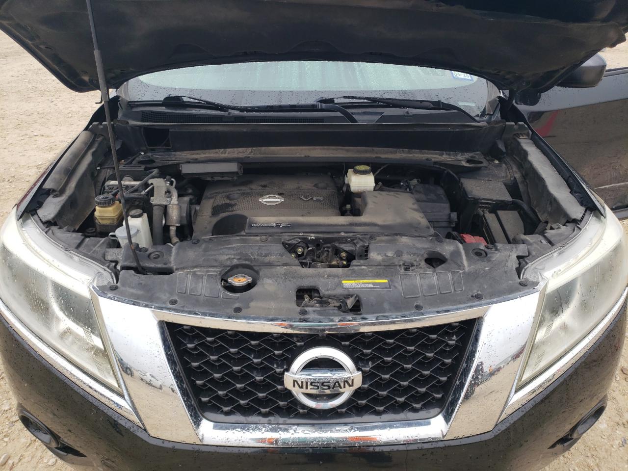 2015 Nissan Pathfinder - Image 12