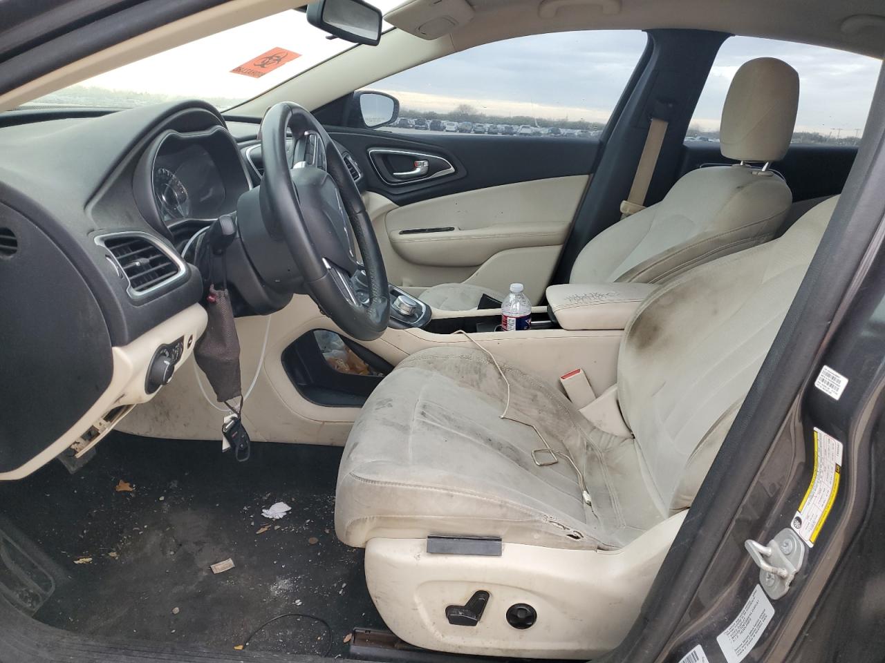 2015 Chrysler 200 - Image 7