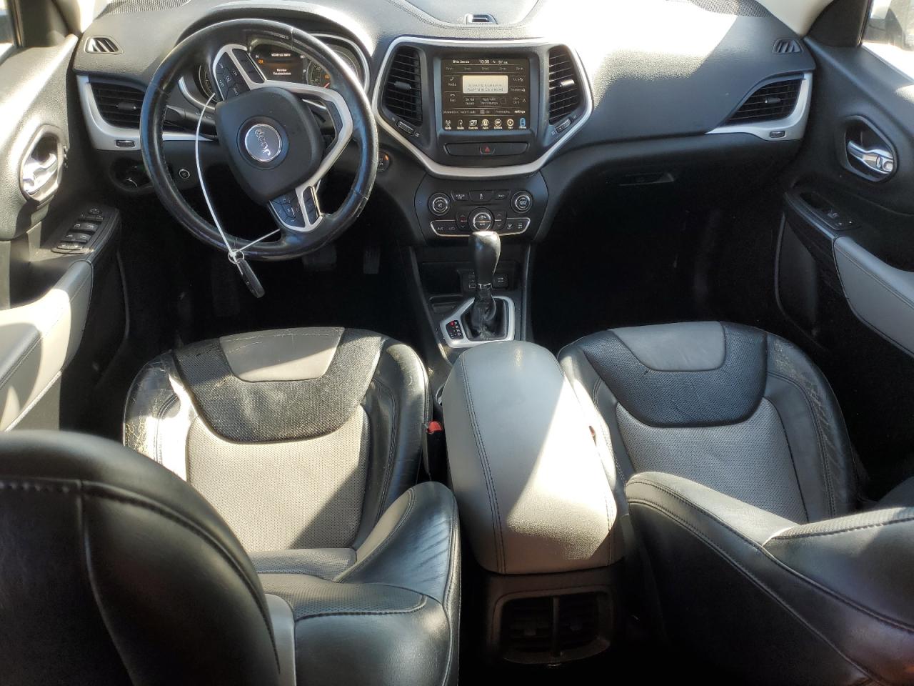 2014 Jeep Grand Cherokee - Image 8