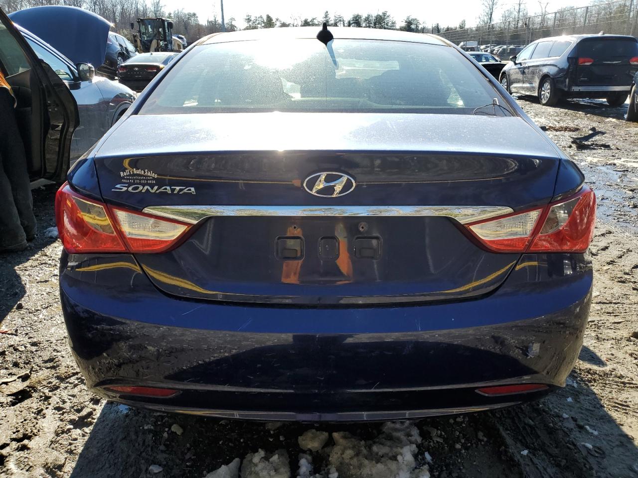 2012 Hyundai Sonata - Image 6