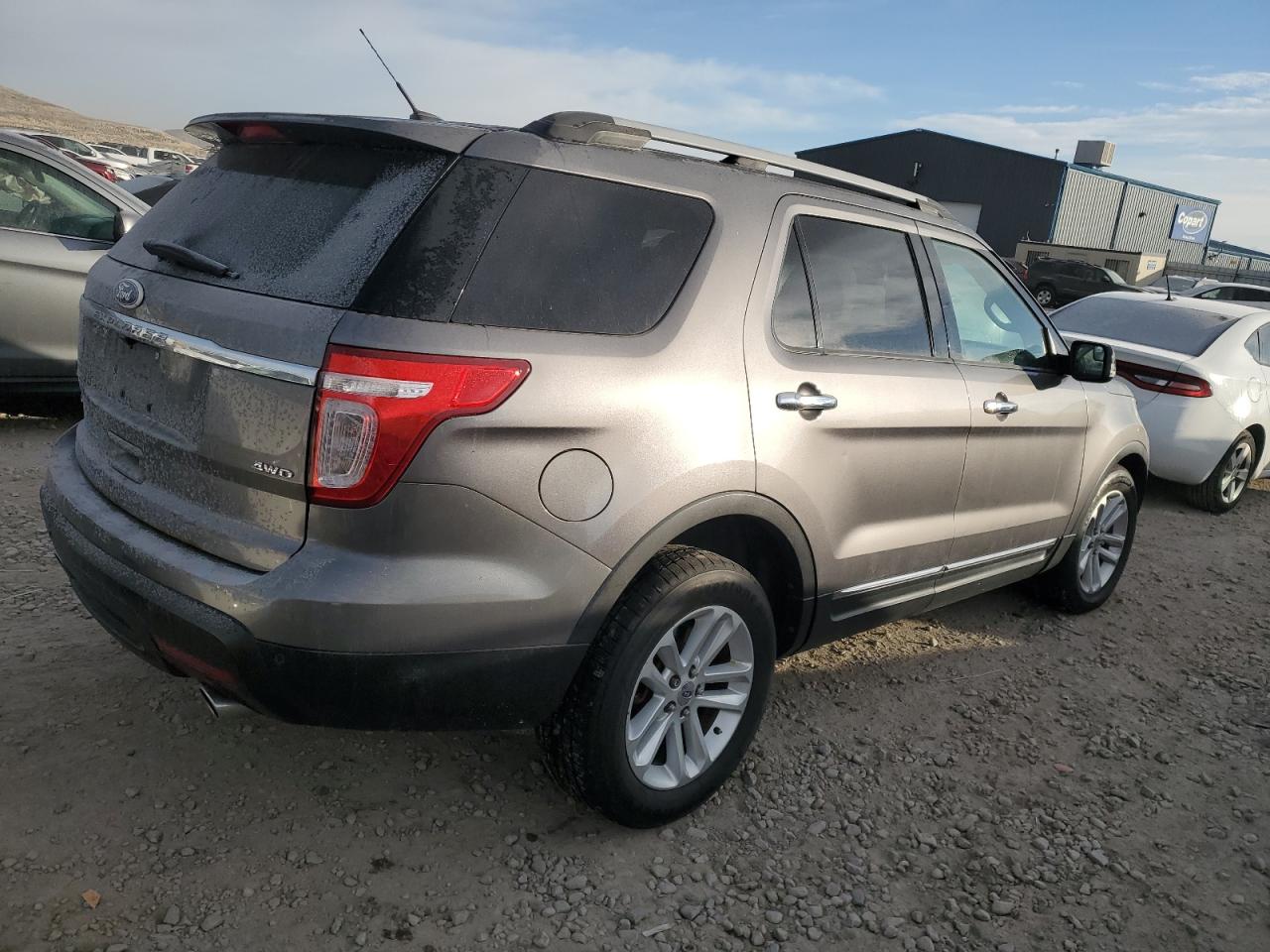 2011 Ford Explorer - Image 3