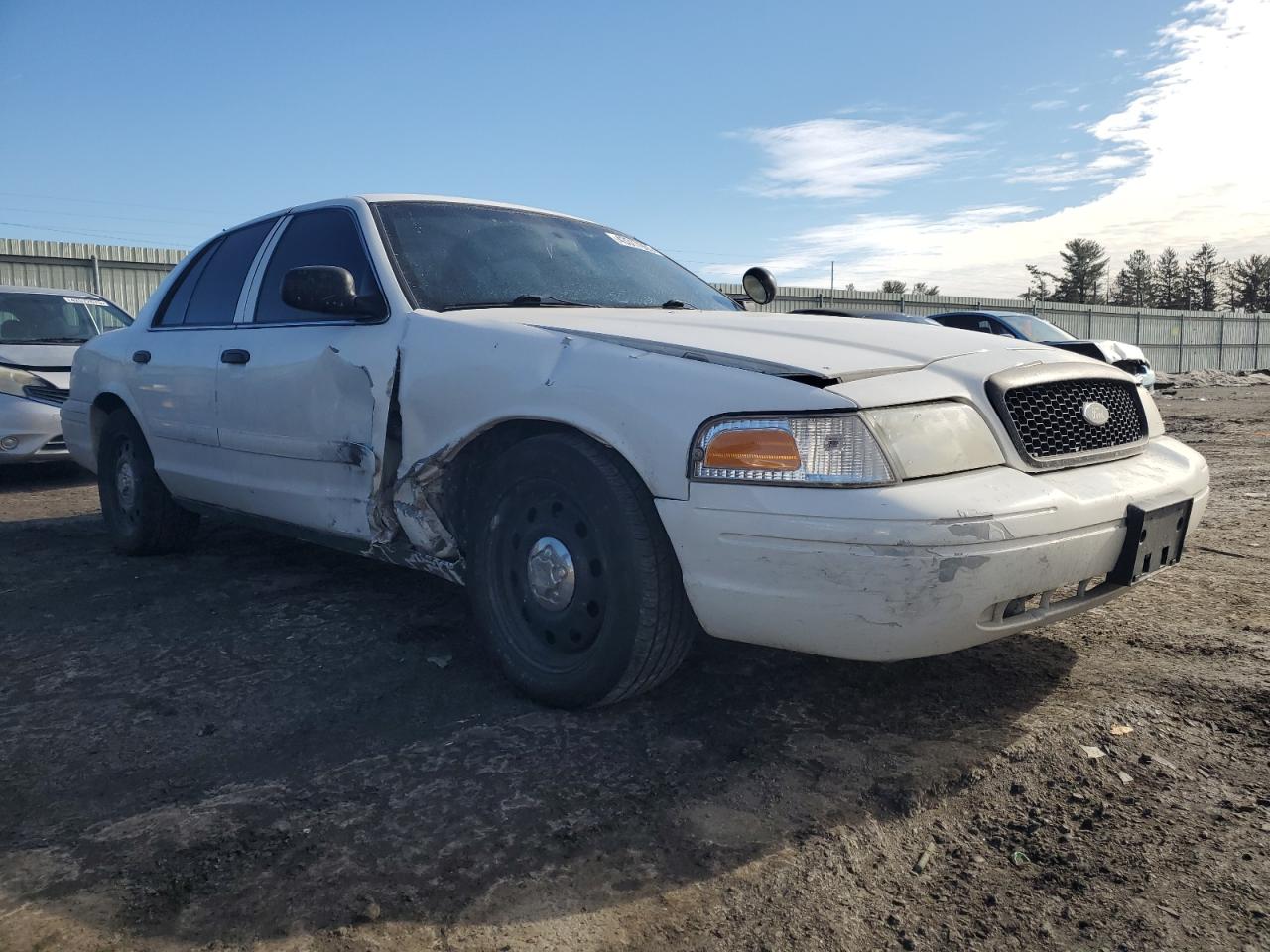 2008 Ford Crown Victoria - Image 4