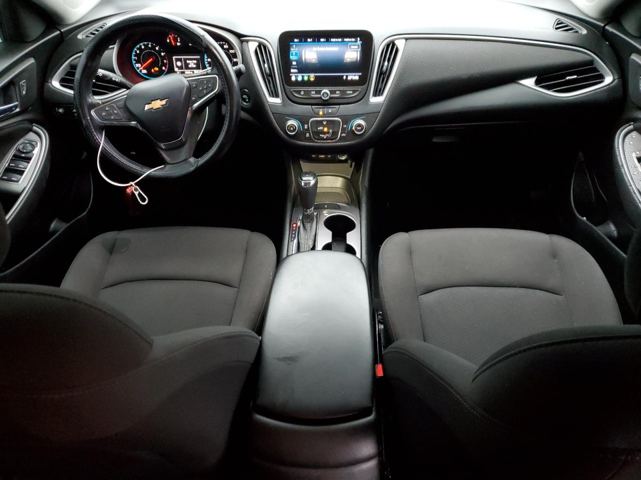 2020 Chevrolet Malibu - Image 8