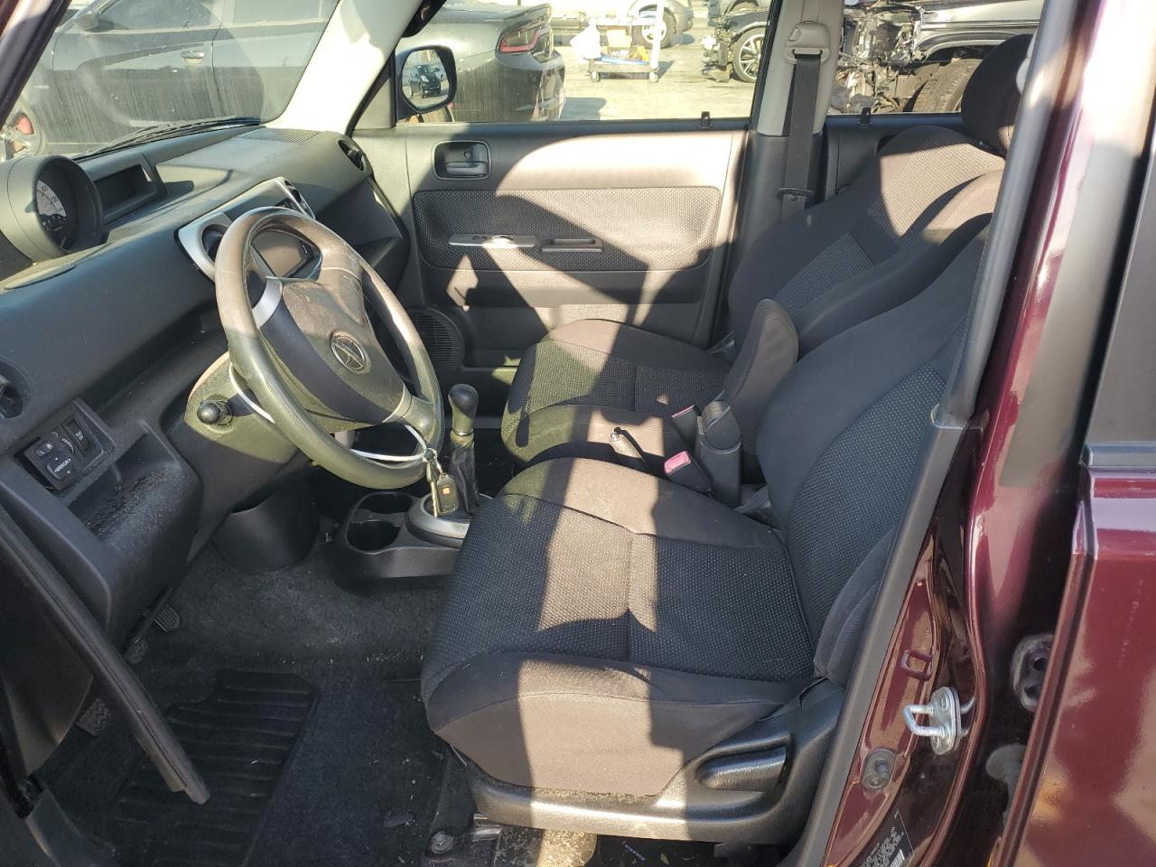2005 Toyota xB - Image 7
