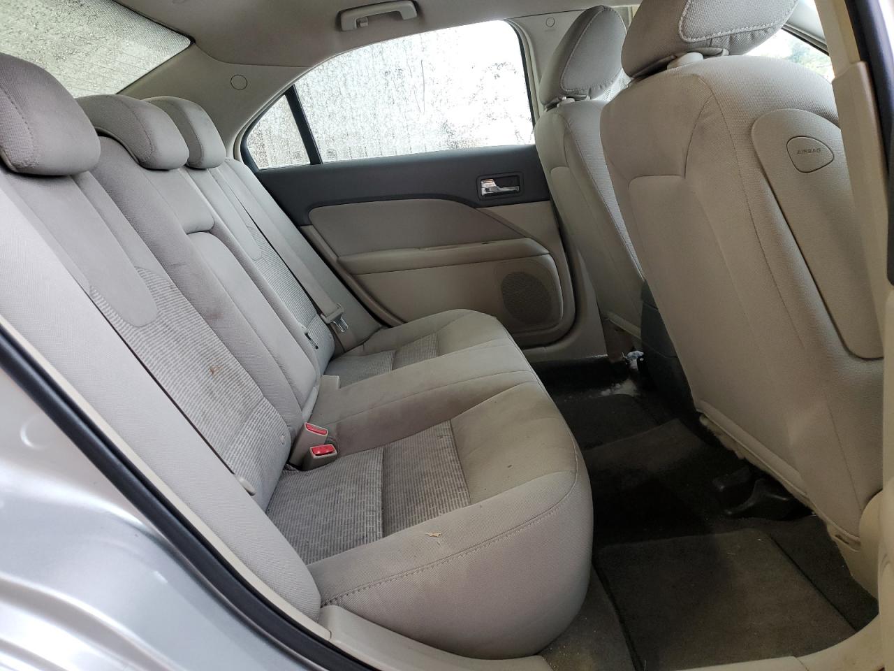 2010 Ford Fusion - Image 10
