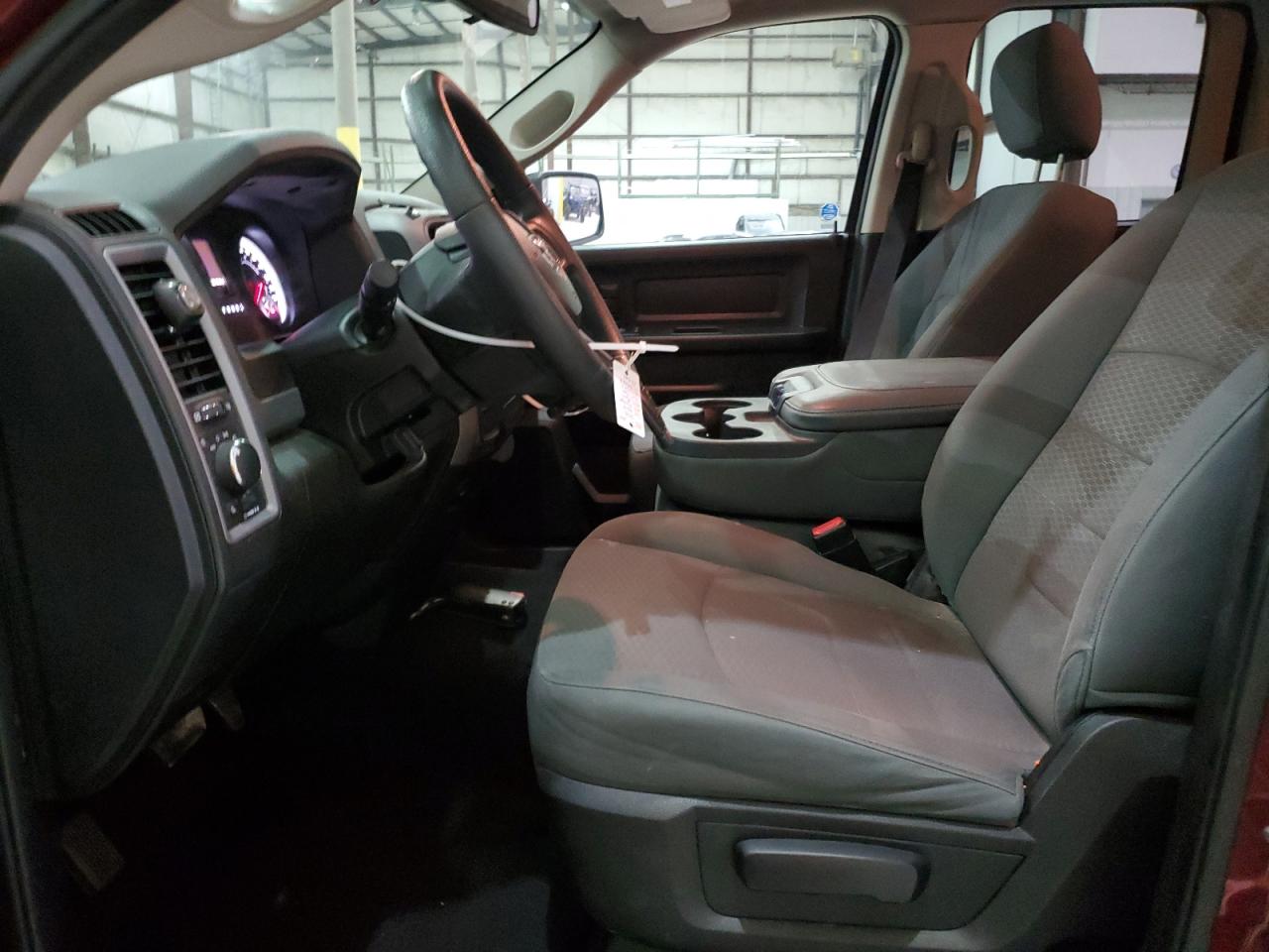2014 RAM 1500 - Image 7