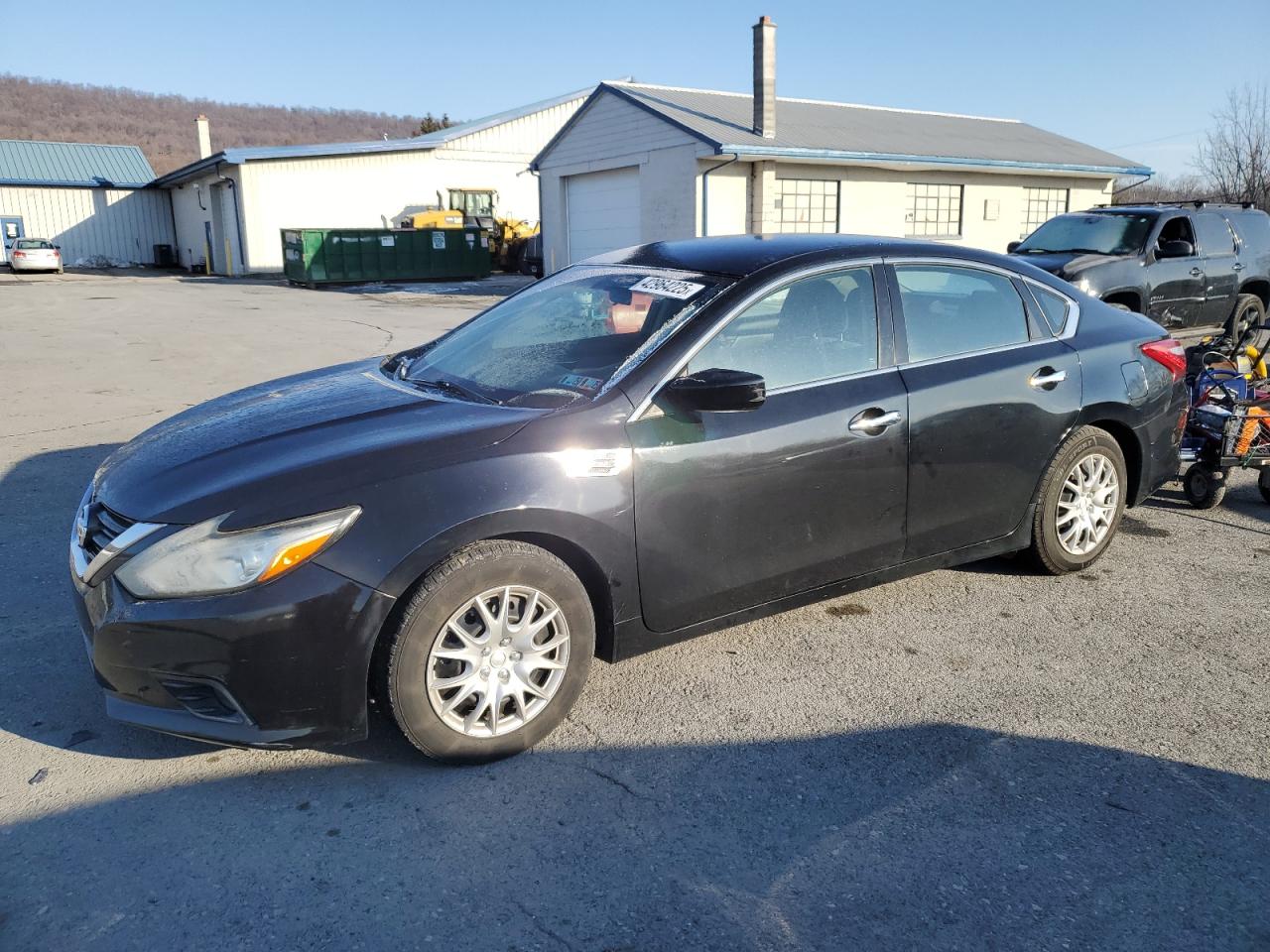 2016 Nissan Altima - Image 1