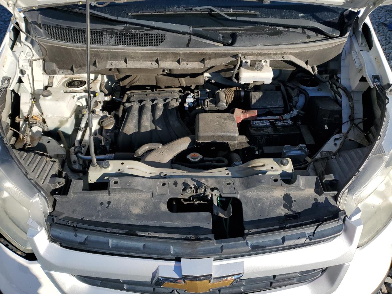 2015 Chevrolet Express - Image 12