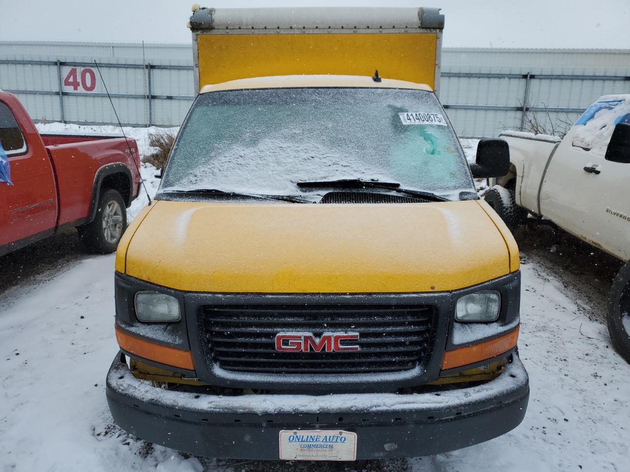 2017 GMC Savana - Image 5
