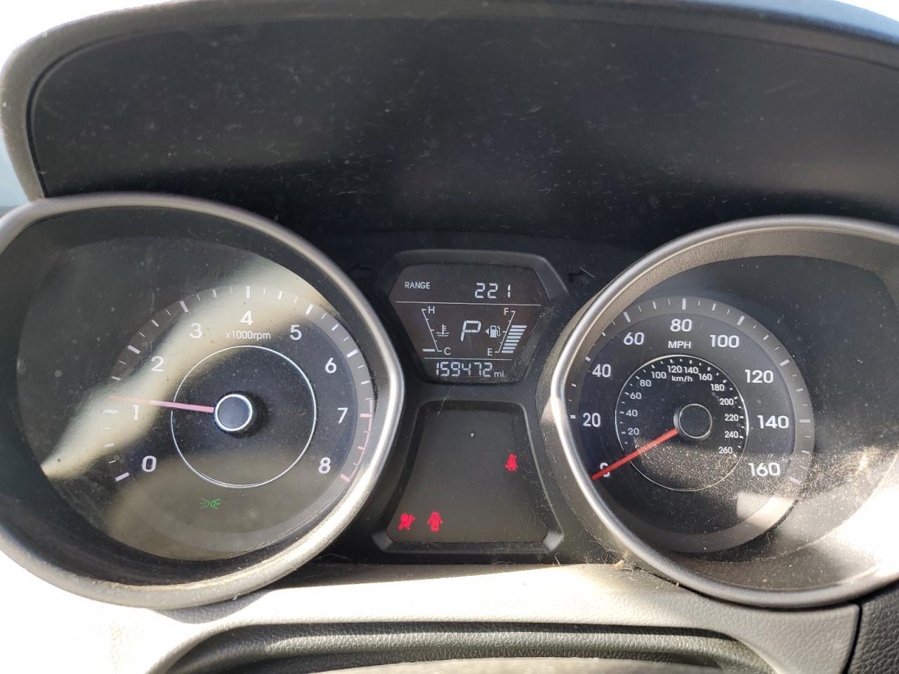 2016 Hyundai Elantra - Image 9