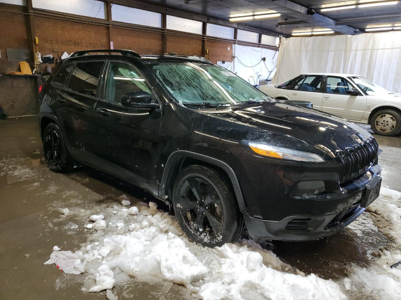2017 Jeep Grand Cherokee - Image 4